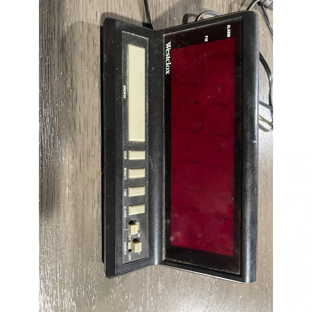 Westclox Black Digital Alarm Clock Red LED Display Vintage 22704 Snooze Dimmer